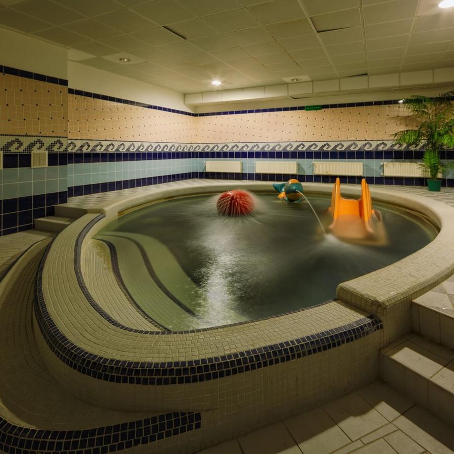 Karpaty Hotel Jaremcse Kültér fotó