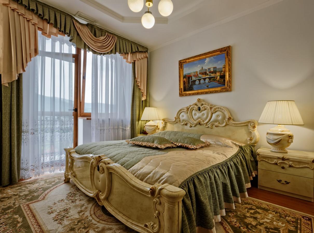 Karpaty Hotel Jaremcse Kültér fotó