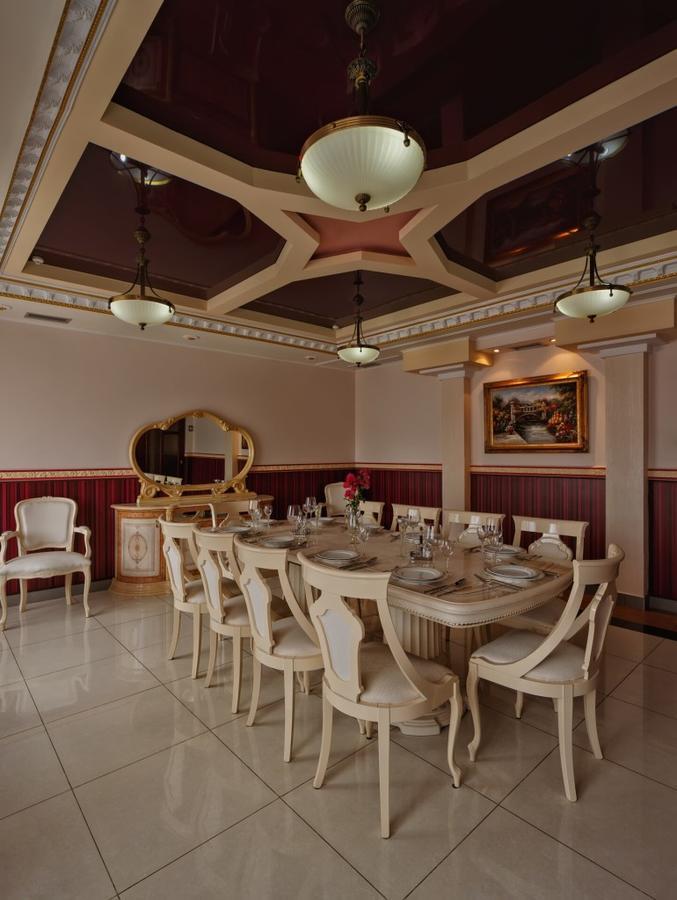 Karpaty Hotel Jaremcse Kültér fotó
